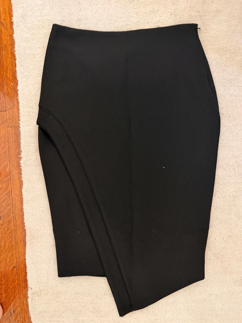 Elizabeth and James Black Mini Skirt NWT